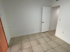 271 NW 57th Ct, Miami FL 33126