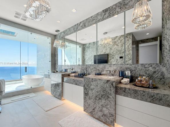 17975 Collins Ave N4602, Sunny Isles Beach FL 33160