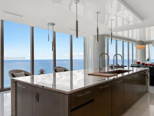17975 Collins Ave N4602, Sunny Isles Beach FL 33160