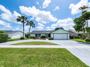 19476 Carolina Cir, Boca Raton FL 33434