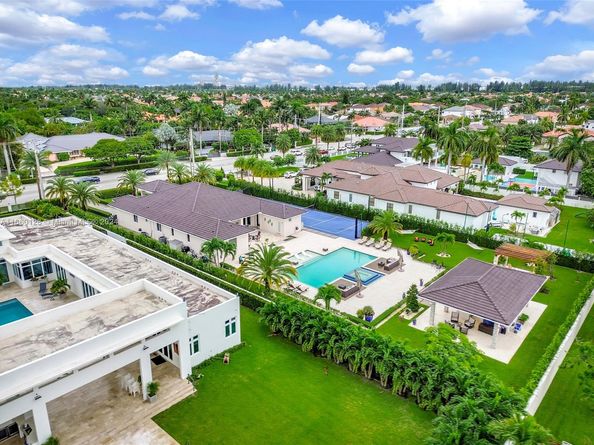433 NW 127th Ave, Miami FL 33182