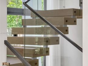 4191 Battersea Rd, Miami FL 33133