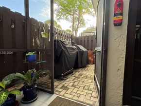 11025 SW 132nd Ct 154, Miami FL 33186