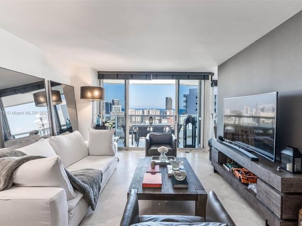 21205 Yacht Club Dr 3001, Aventura FL 33180