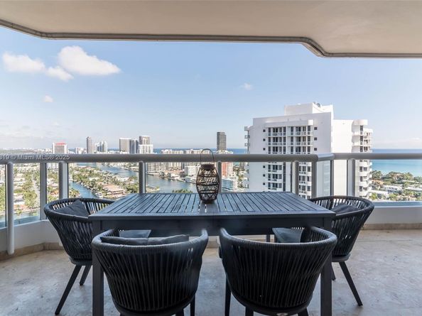 21205 Yacht Club Dr 3001, Aventura FL 33180
