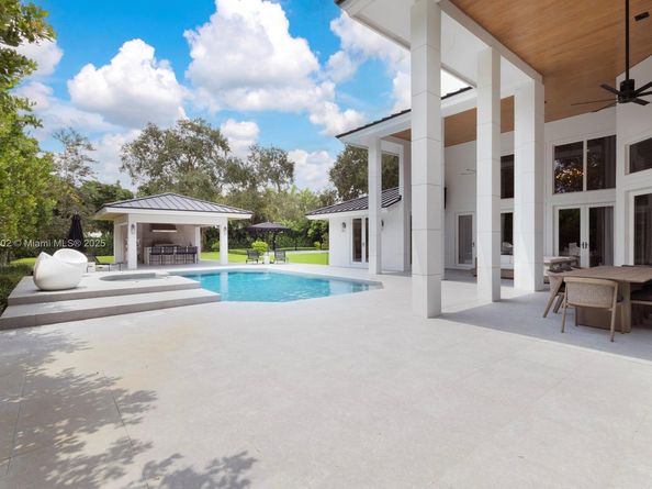 11645 SW 69th Ave, Pinecrest FL 33156