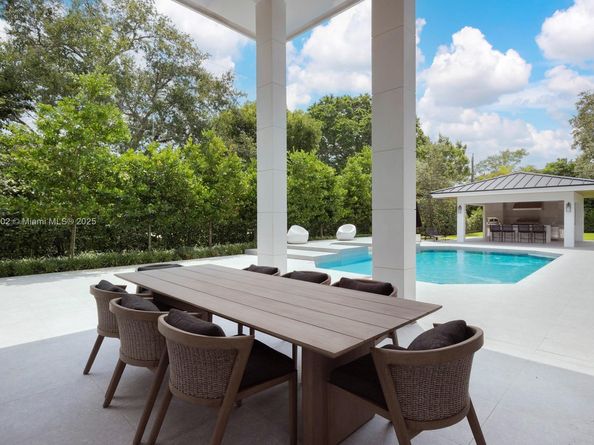 11645 SW 69th Ave, Pinecrest FL 33156