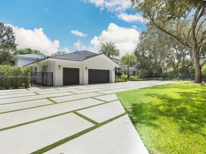 11645 SW 69th Ave, Pinecrest FL 33156