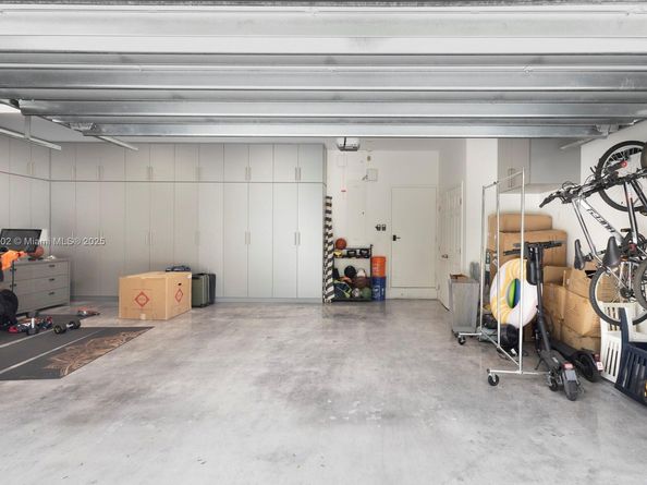 11645 SW 69th Ave, Pinecrest FL 33156