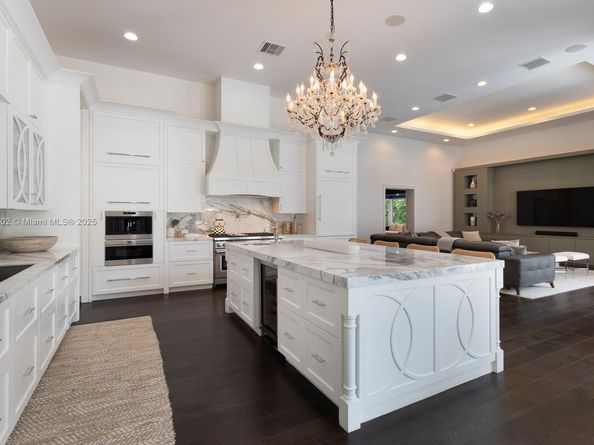 11645 SW 69th Ave, Pinecrest FL 33156