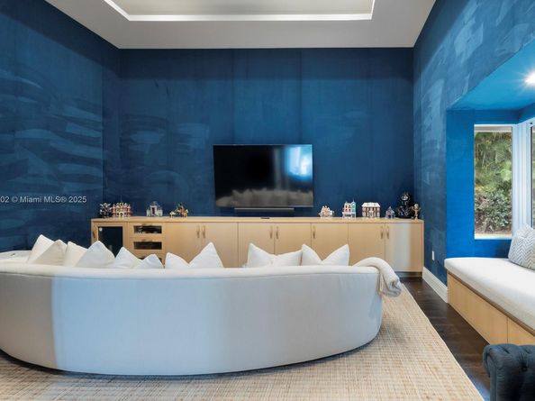 11645 SW 69th Ave, Pinecrest FL 33156