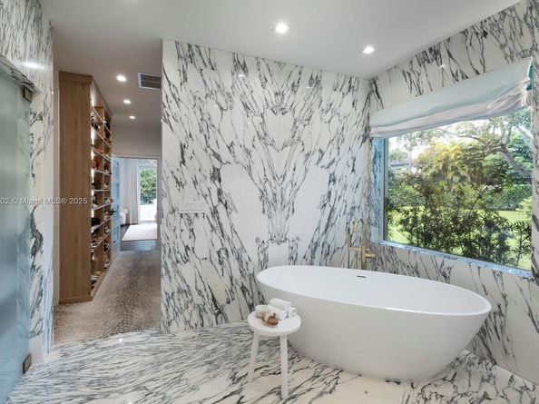 11645 SW 69th Ave, Pinecrest FL 33156