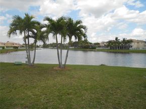 4466 Blossom Ln, Weston FL 33331