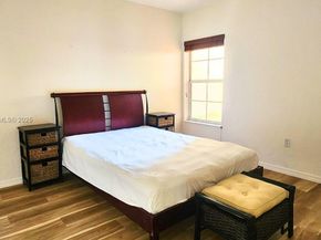 2557 Centergate Dr 101, Miramar FL 33025