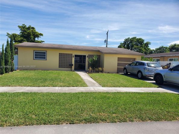 1300 NW 174th St, Miami Gardens FL 33169