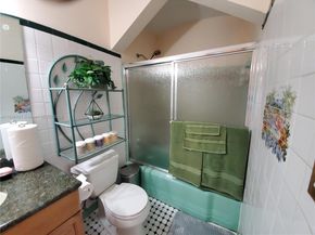 1300 NW 174th St, Miami Gardens FL 33169