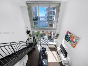 300 S Biscayne Blvd L410, Miami FL 33131