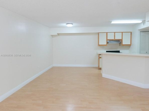 9999 Summerbreeze Dr 216, Sunrise FL 33322