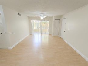 9999 Summerbreeze Dr 216, Sunrise FL 33322