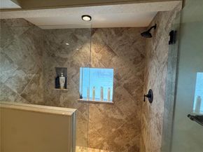 1460 NE 30th Ct, Pompano Beach FL 33064