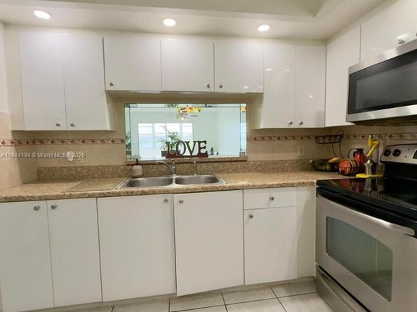 1501 SW 134th Way 206D, Pembroke Pines FL 33027