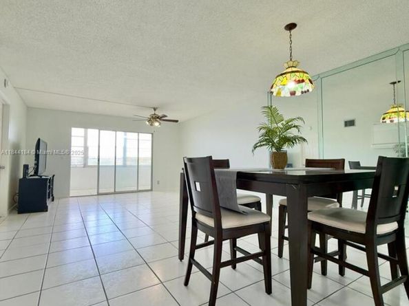 1501 SW 134th Way 206D, Pembroke Pines FL 33027