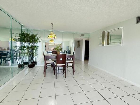 1501 SW 134th Way 206D, Pembroke Pines FL 33027