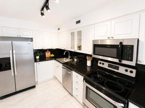 6770 Indian Creek Dr 12T, Miami Beach FL 33141