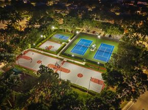 5060 SW 163rd Ave, Miramar FL 33027