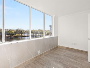 8020 Hampton Blvd 304, North Lauderdale FL 33068