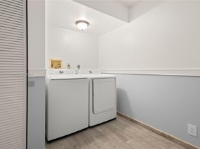 8020 Hampton Blvd 304, North Lauderdale FL 33068