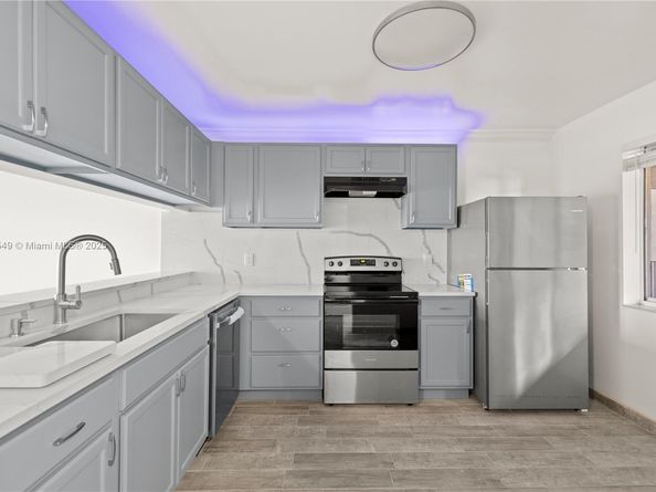 8020 Hampton Blvd 304, North Lauderdale FL 33068