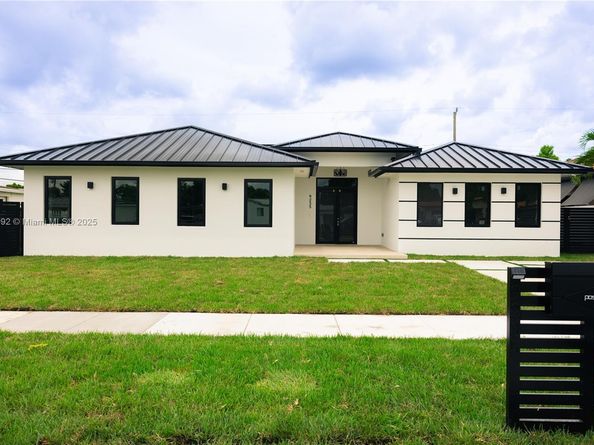 9235 SW 42nd St, Miami FL 33165
