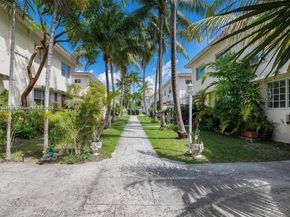 1197 Marseille Dr 12, Miami Beach FL 33141
