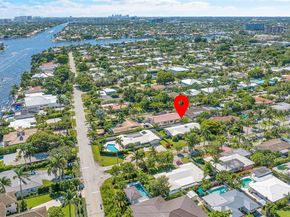 2750 SE 3rd St, Pompano Beach FL 33062