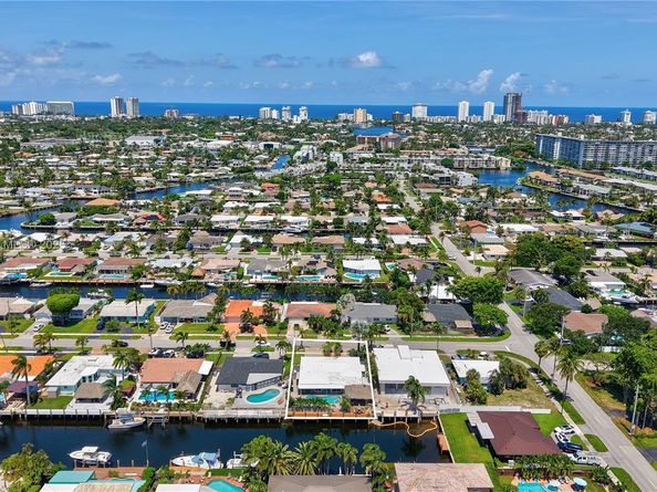 501 SE 7th Ave, Pompano Beach FL 33060
