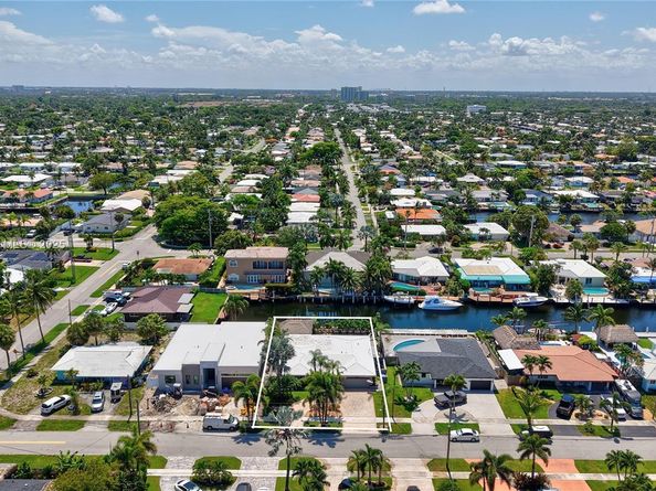 501 SE 7th Ave, Pompano Beach FL 33060