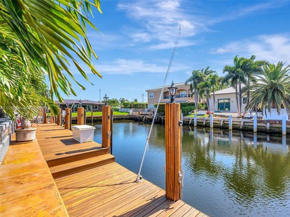 501 SE 7th Ave, Pompano Beach FL 33060