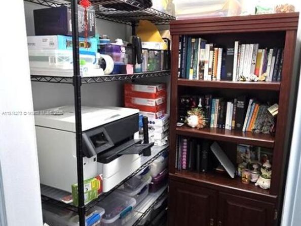 3282 N Pine Island Rd 301, Sunrise FL 33351