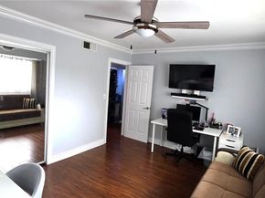3282 N Pine Island Rd 301, Sunrise FL 33351