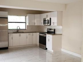 14293 SW 94th Cir Ln 10127, Miami FL 33186