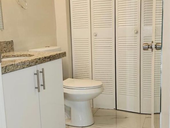 14293 SW 94th Cir Ln 10127, Miami FL 33186