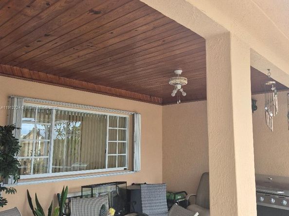 15319 SW 138th Ter, Miami FL 33196