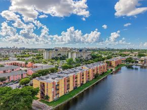 4705 NW 7th St 2017, Miami FL 33126