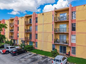 4705 NW 7th St 2017, Miami FL 33126