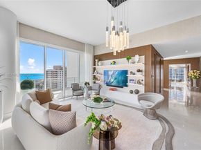 900 Brickell Key Blvd 2004, Miami FL 33131