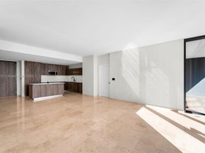 88 SW 7th St 3907, Miami FL 33130
