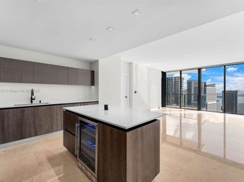 88 SW 7th St