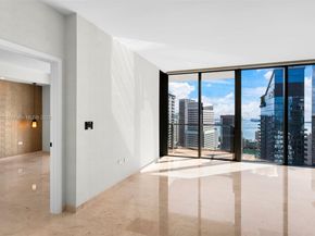 88 SW 7th St 3907, Miami FL 33130