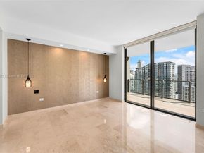 88 SW 7th St 3907, Miami FL 33130